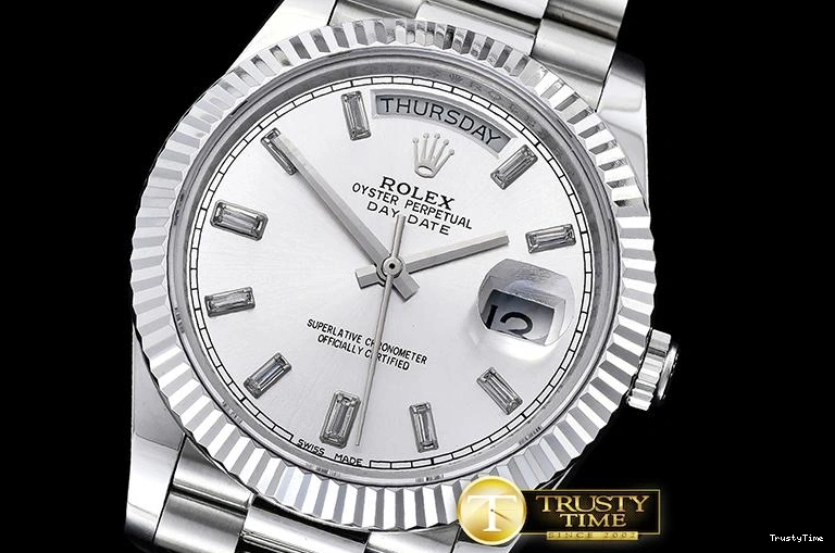 0110 RDD0207C – DayDate SunProtective 674